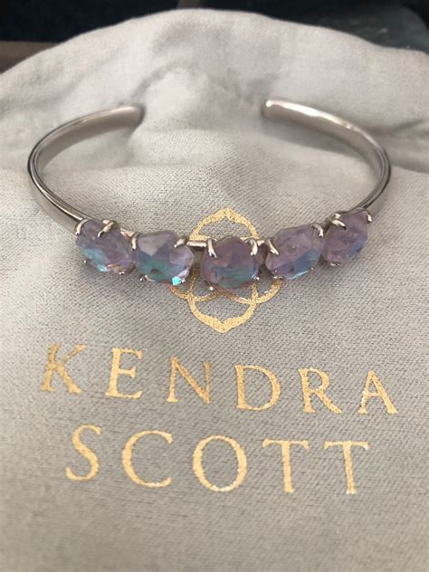 From fashion to home decor, handmade crafts, beauty items, chic clothes, shoes, and more, brand new products you love are just a tap away. . Kendra scott van cleef